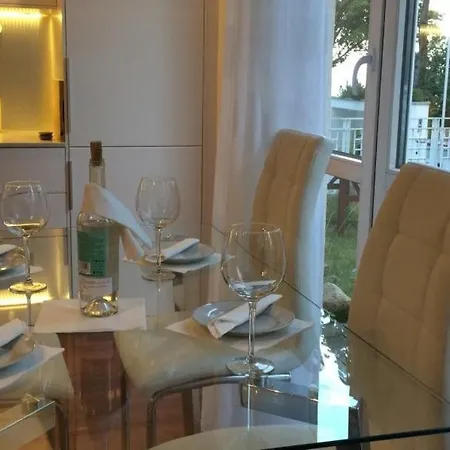 Apartament Molo Riwiera Orłowska *